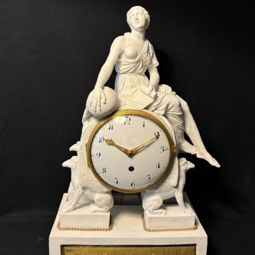 Pendule allégorique louis xvi en biscuit "uranie" Époque 18ème siècle
