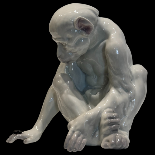 Heubach gebrüder - porcelaine - singe à la mouche