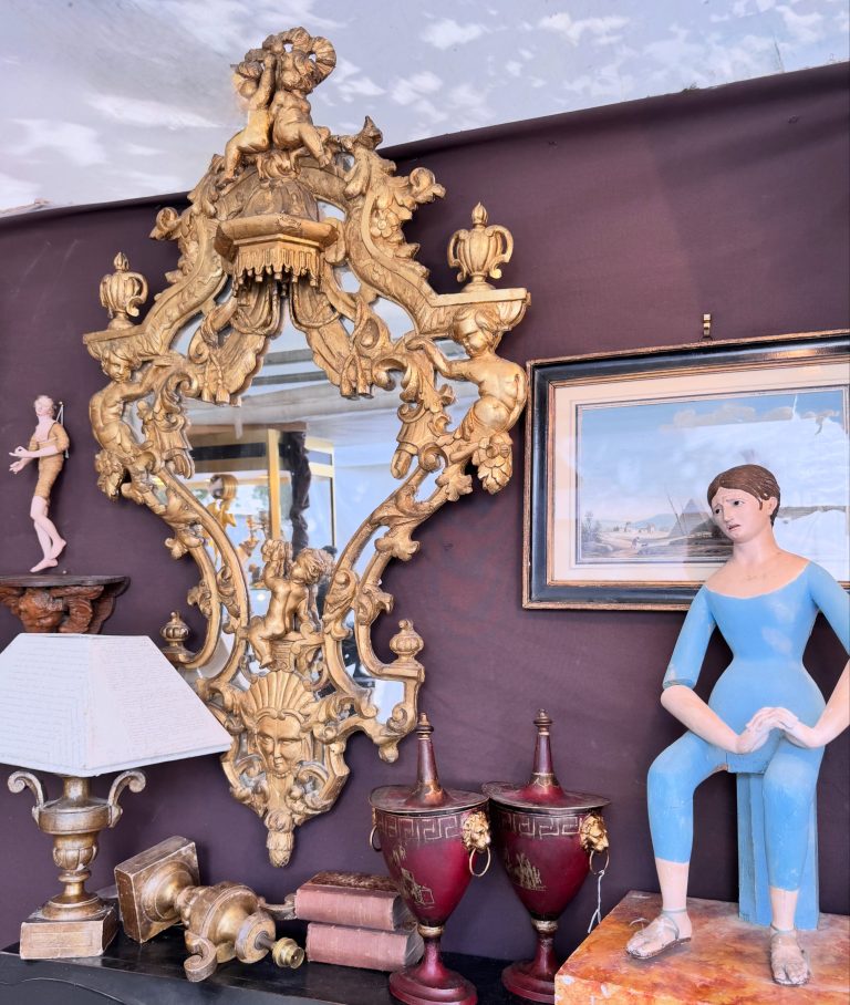 Instagram post from galeriedesvictoires. This post is in position 3.