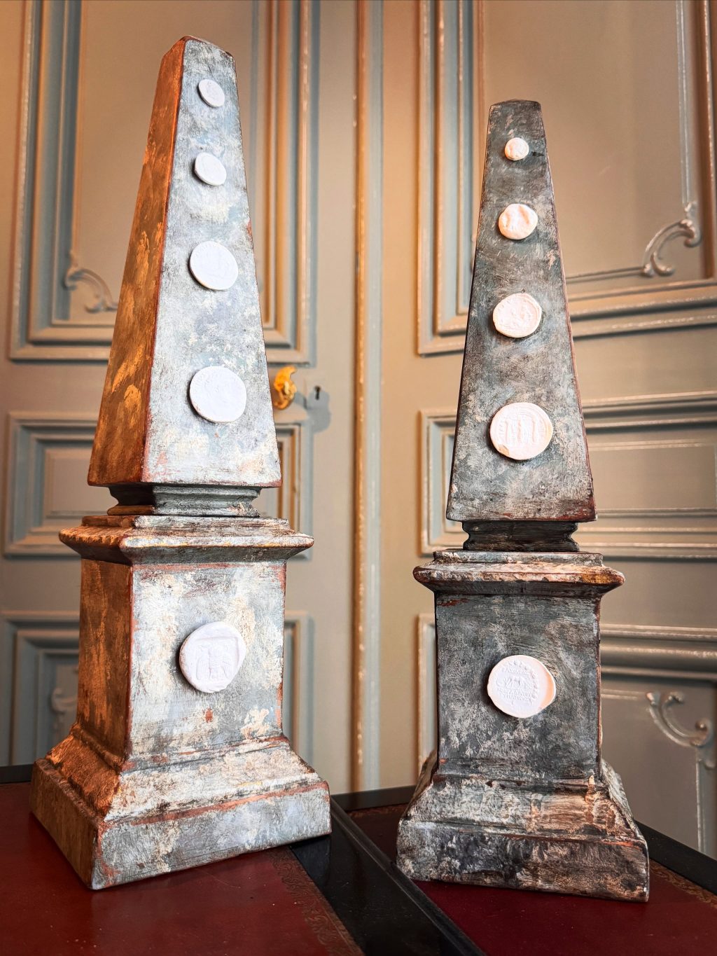 Instagram post from galeriedesvictoires. This post is in position 2.